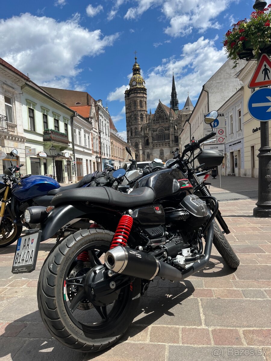 Moto guzzi V7 special edition