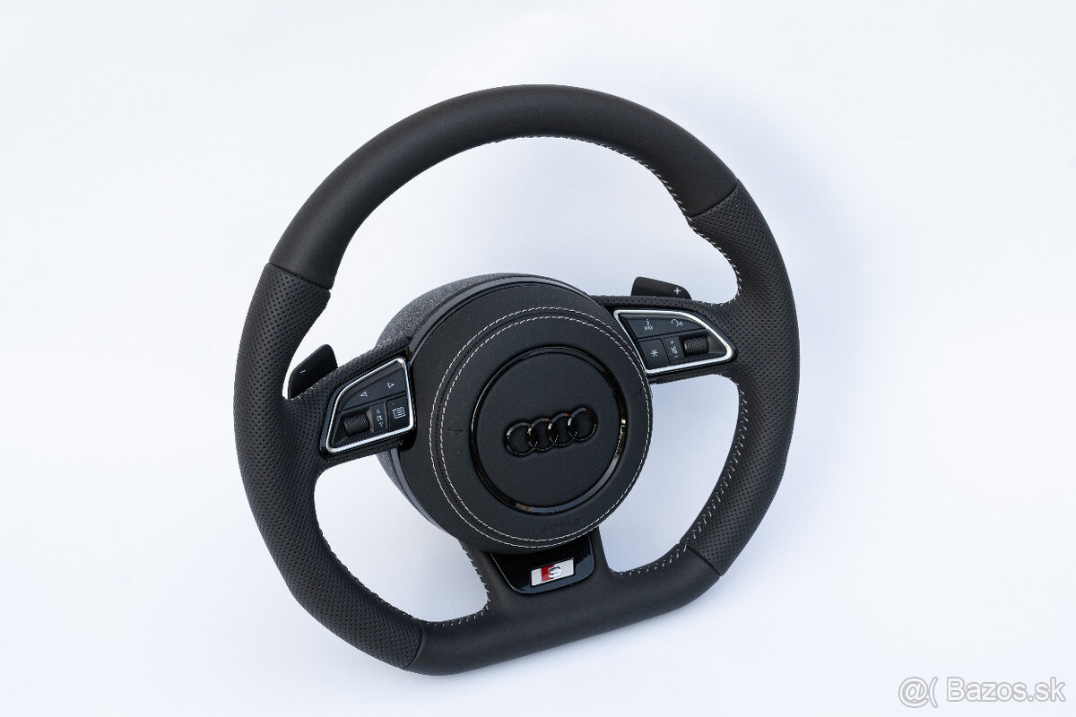 AUDI MULTIFUNKCNY VOLANT S AIRBAGOM A PADLAMI.
