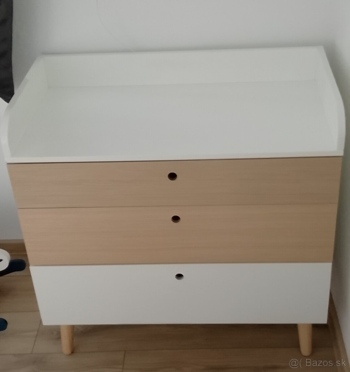 Prebaľovacia komoda/pult