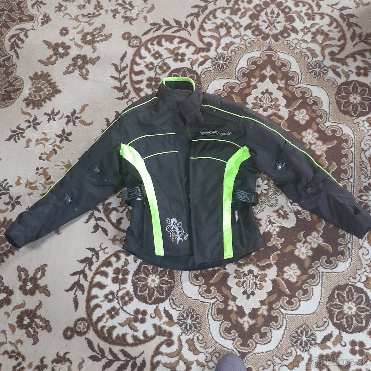 Moto bunda
