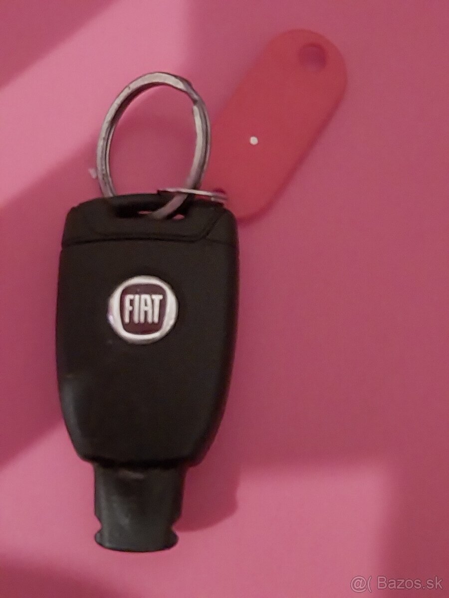 Kĺuč fiat croma