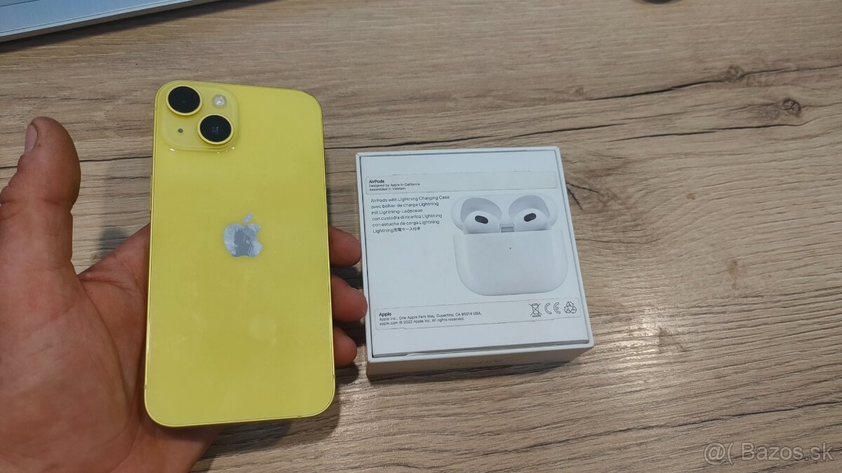 i Phone 14,128Gb + Air Pods 3
