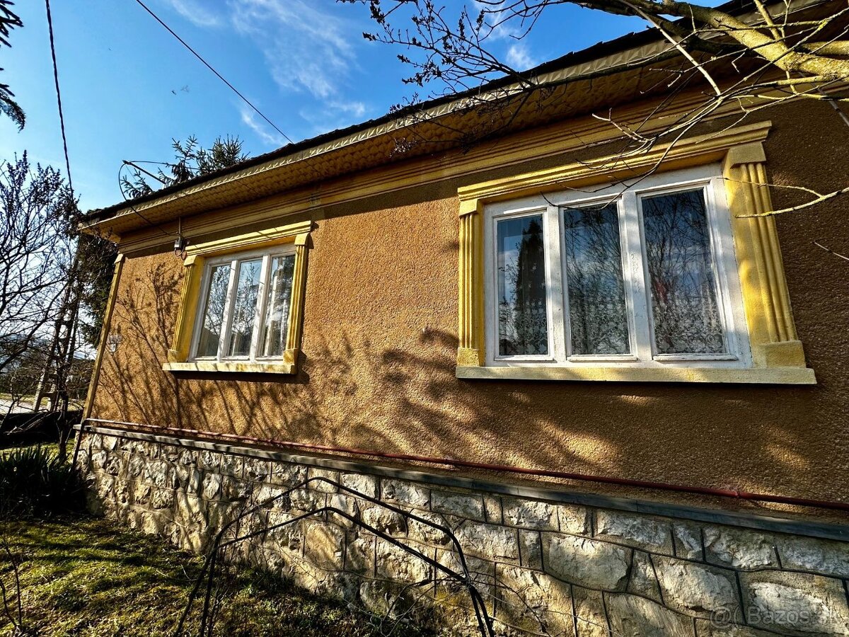 MAĎARSKO - ZNÍŽENÁ CENA - KOMJÁTI 4 IZBOVÝ RD S GARÁŽOU