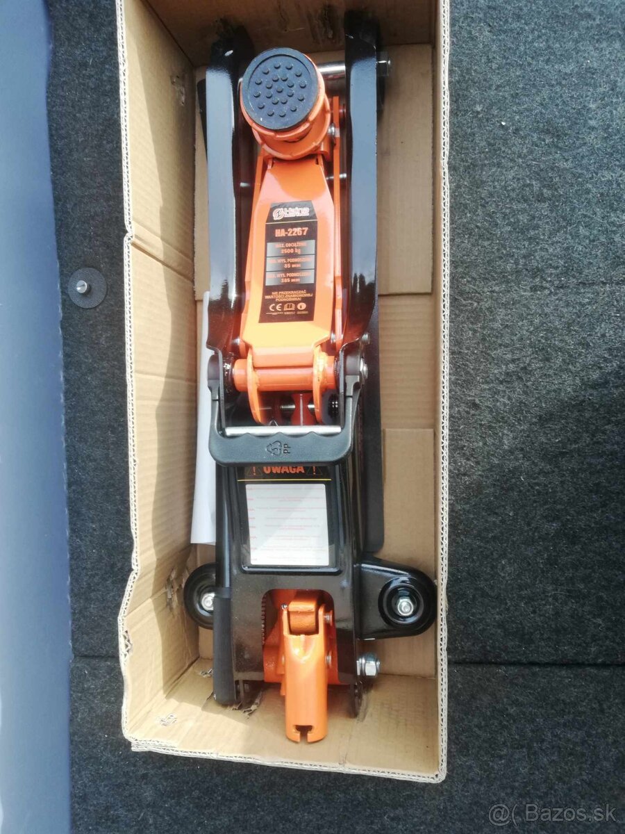 zdvihak 2,5T