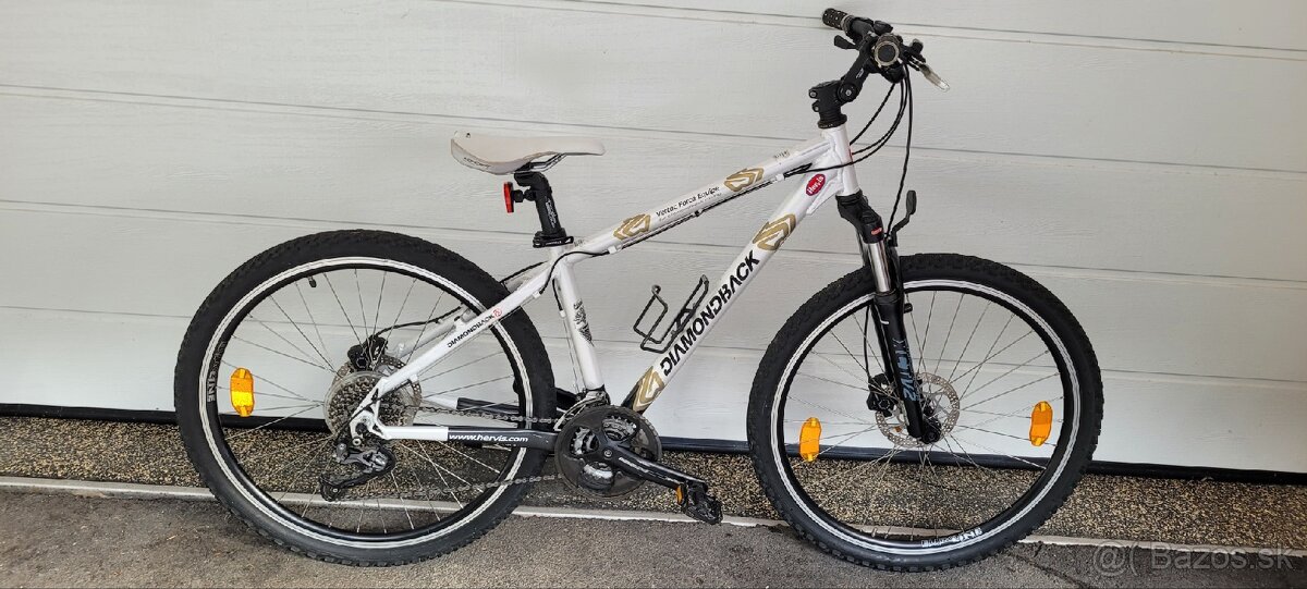 Horský bicykel DIAMONDBACK,kolesá 26,rám 15,5"/40cm,3x9pr.