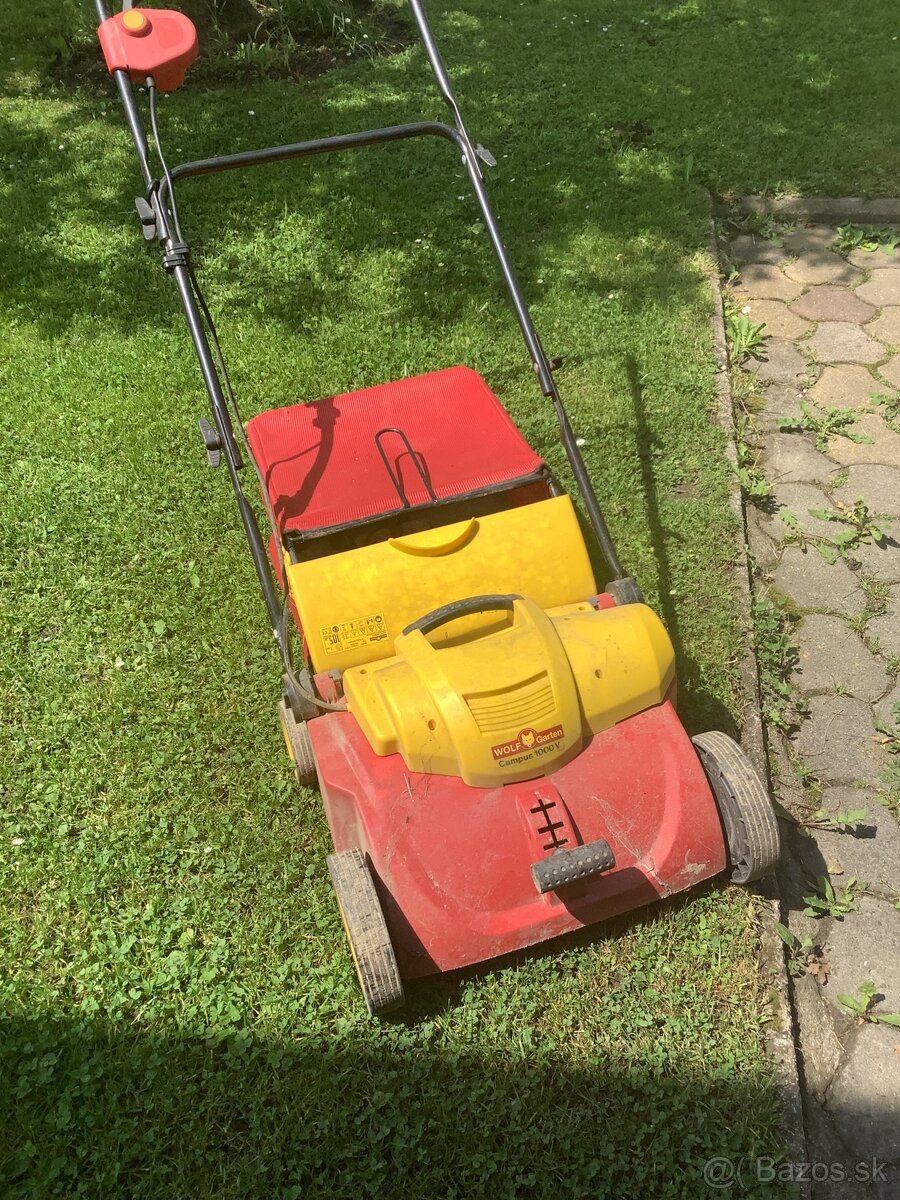 elektrický vertikulátor na trávnik
