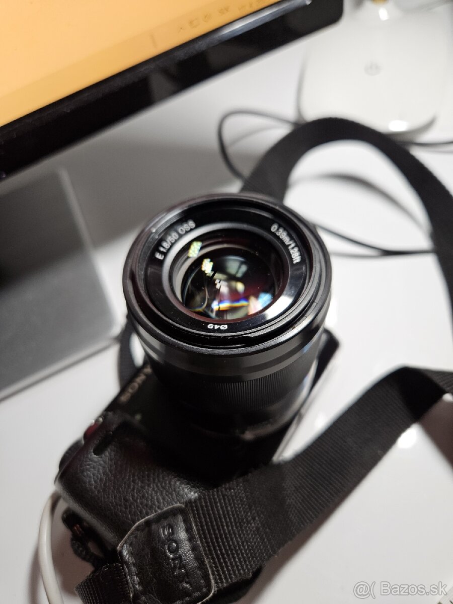 Sony SEL50F18 pevný 50mm objektív e-mount, čierny