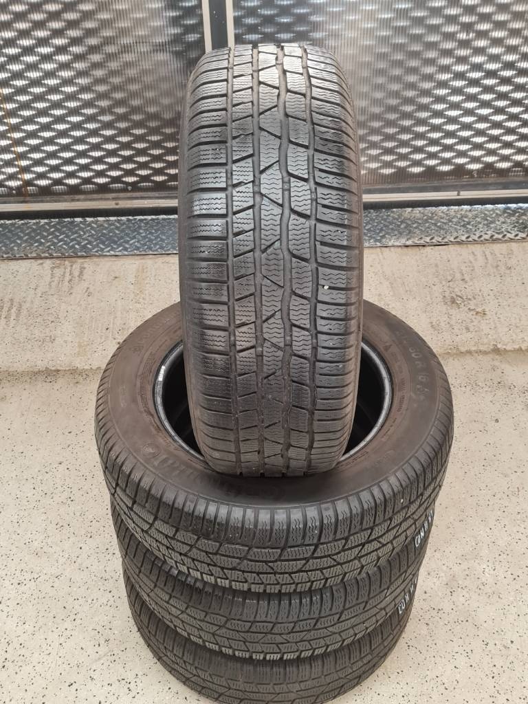 4x Continental TS830P - 215/60 R16 99H Zimné pneu
