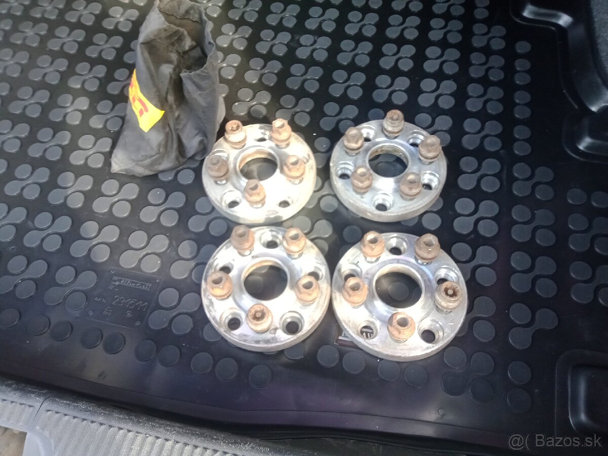 Podložky z 5x112 na 5x100