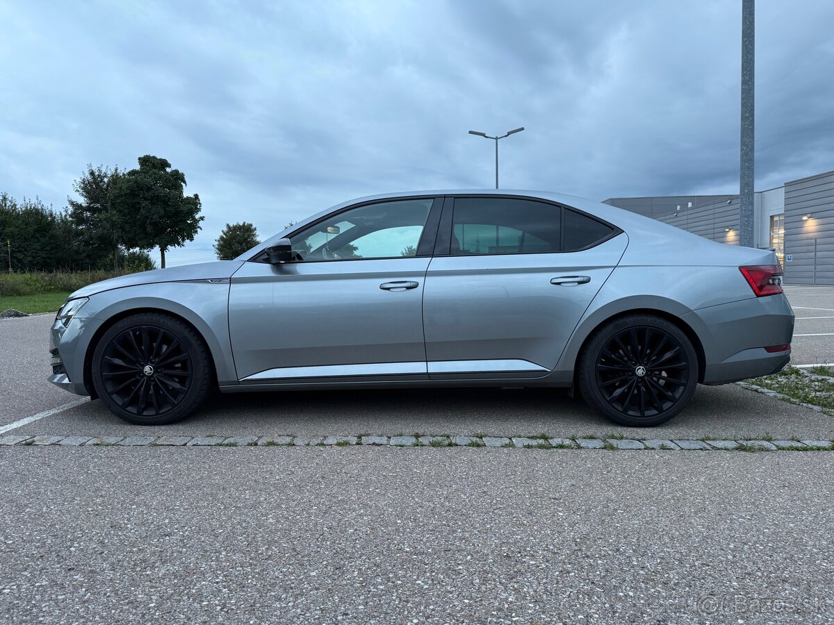ŠKODA SUPERB 2.0 TSI