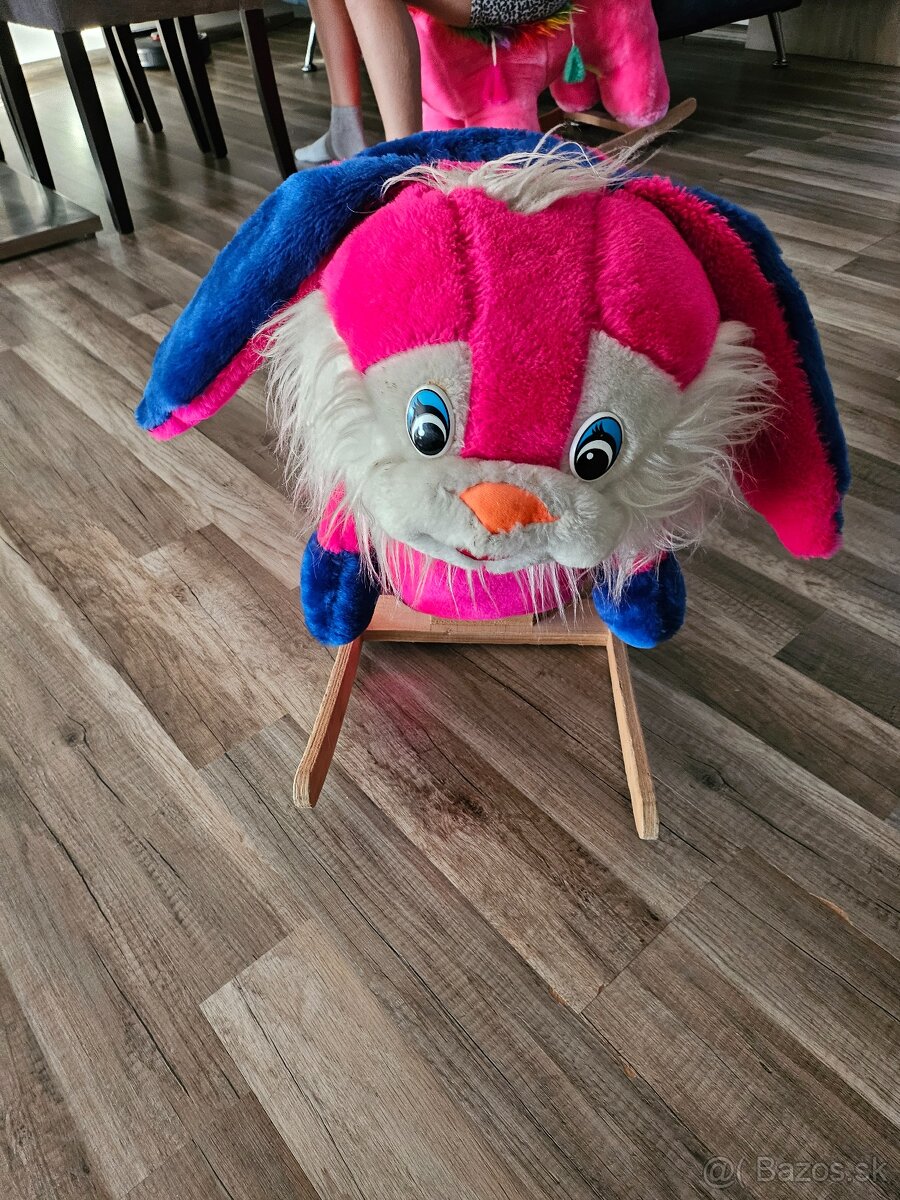 Predám hojdacieho zajaca