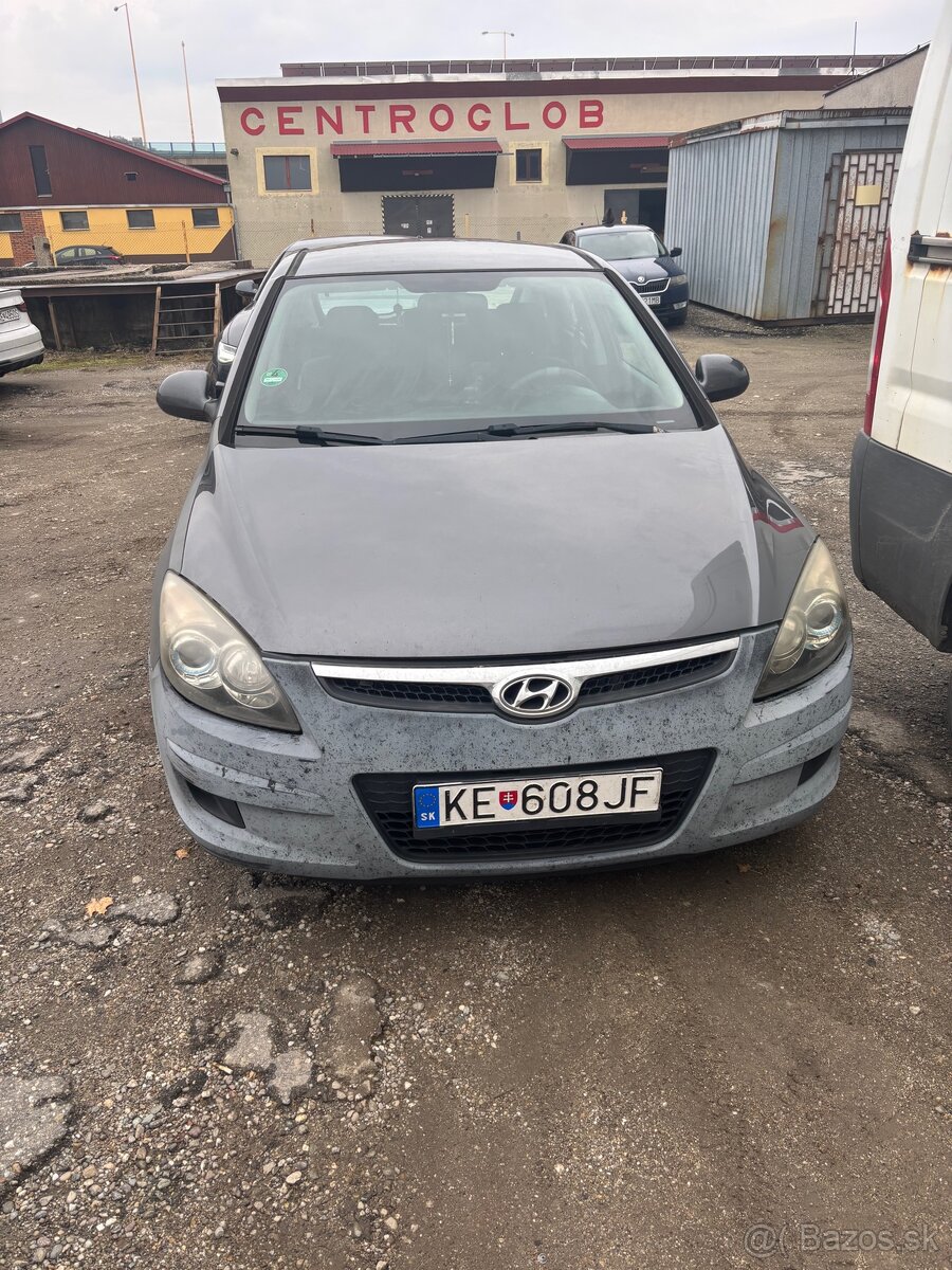 Hyundai i30 1.6 crdi disel 66kw
