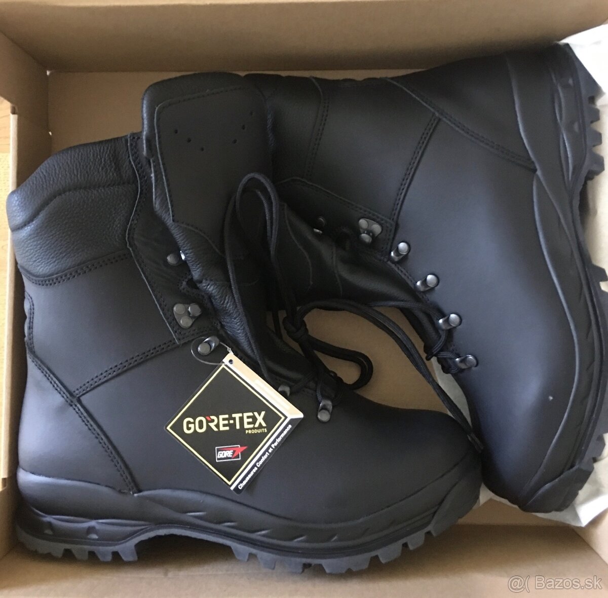 Vojenské kanady gore-tex 43.5