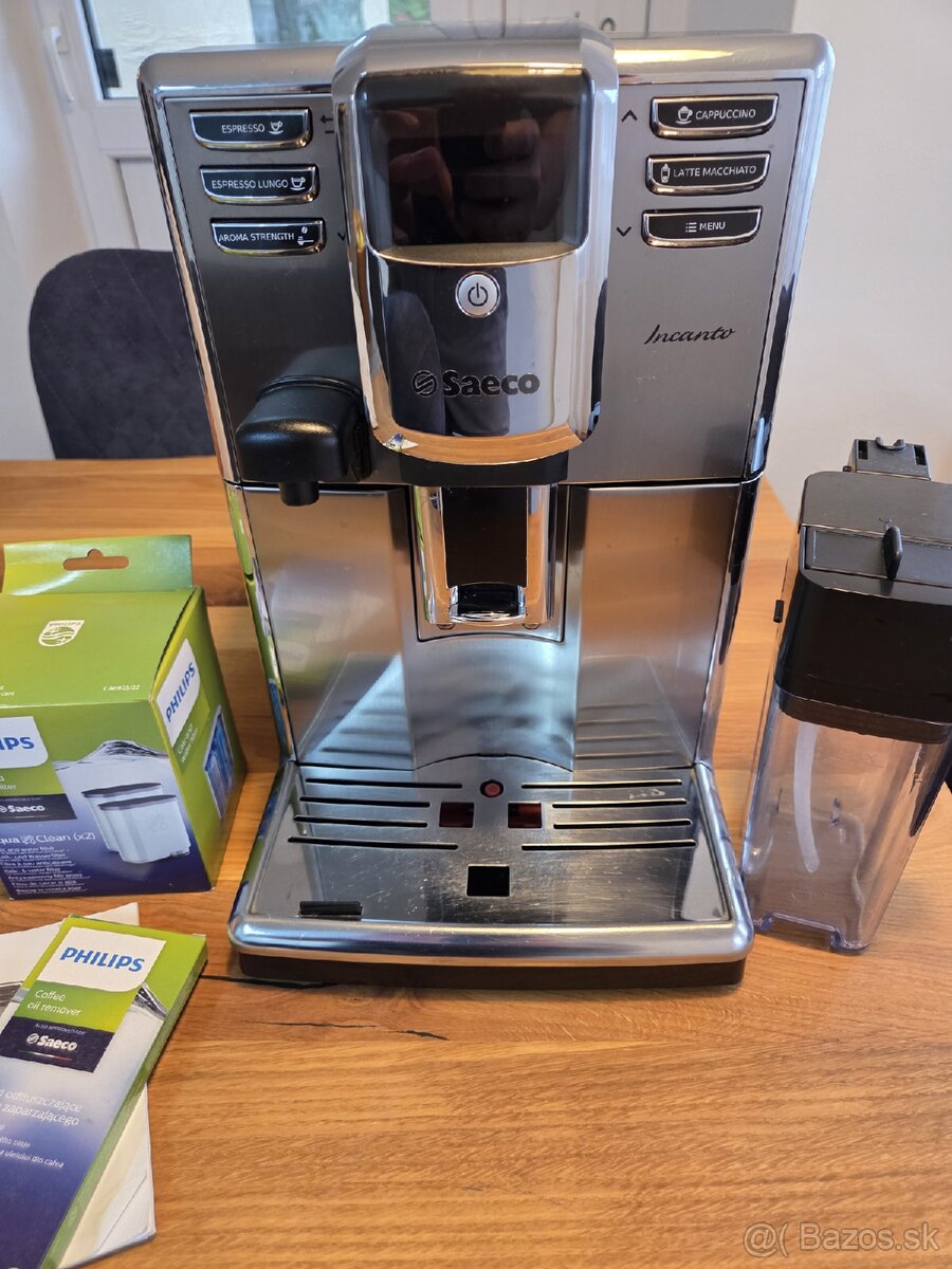Kávovar Philips Saeco Incanto
