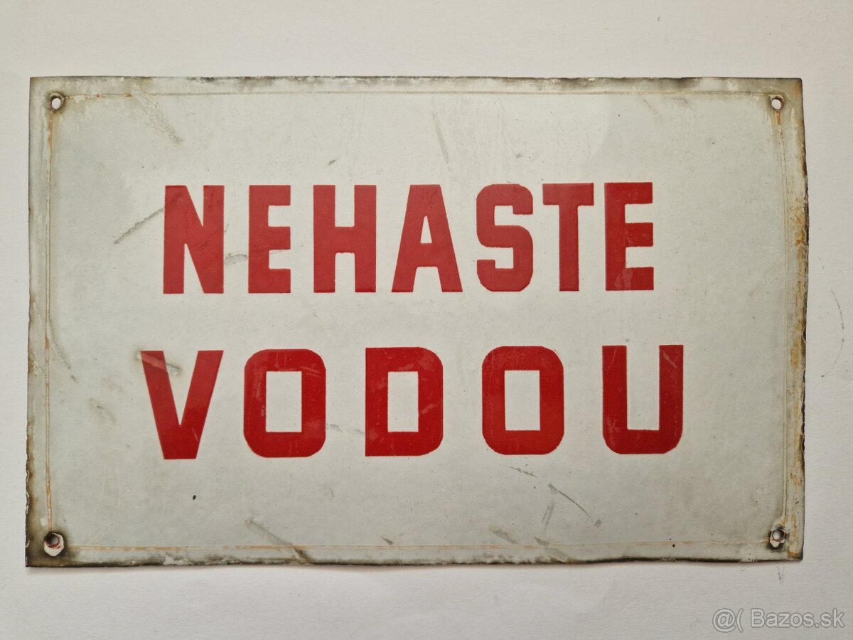 Tabula"NEHASTE VODOU"