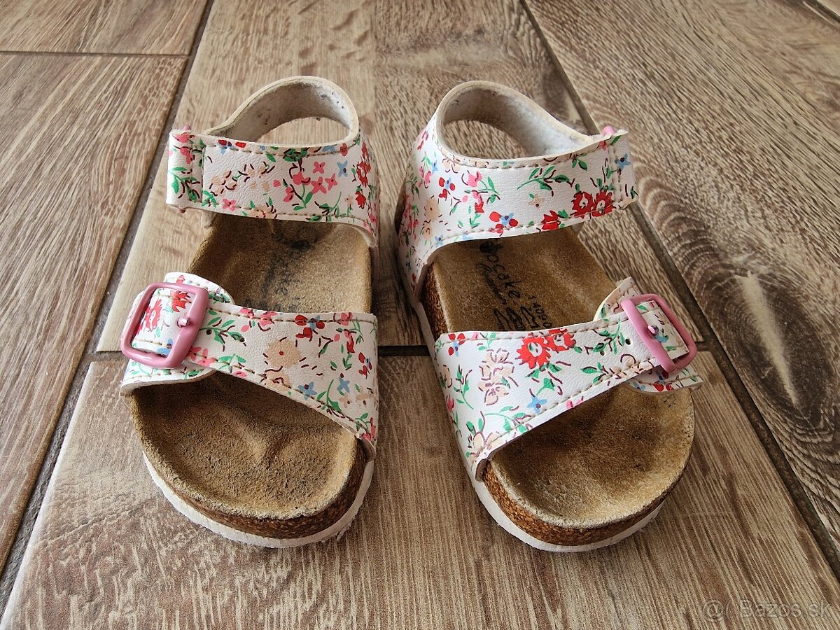 Dievčenské sandálky veľ 20