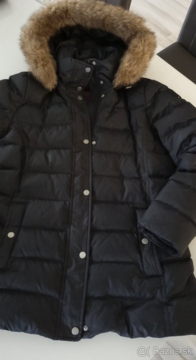 Dámska bunda Tommy Hilfiger, veľ.L