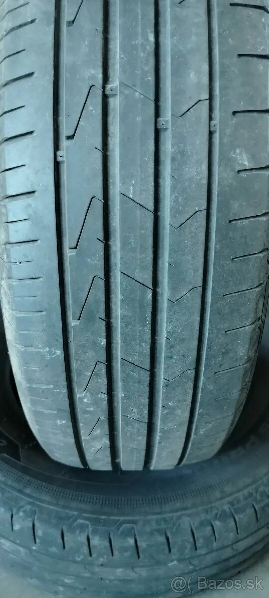 Predám 2 letné pneumatiky 205/65 R15 99H Hankook