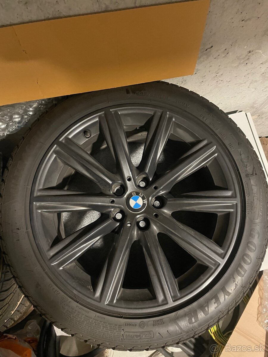 Originálne kolesá BMW 5 G30 245/45 R18, 8Jx18 ET30