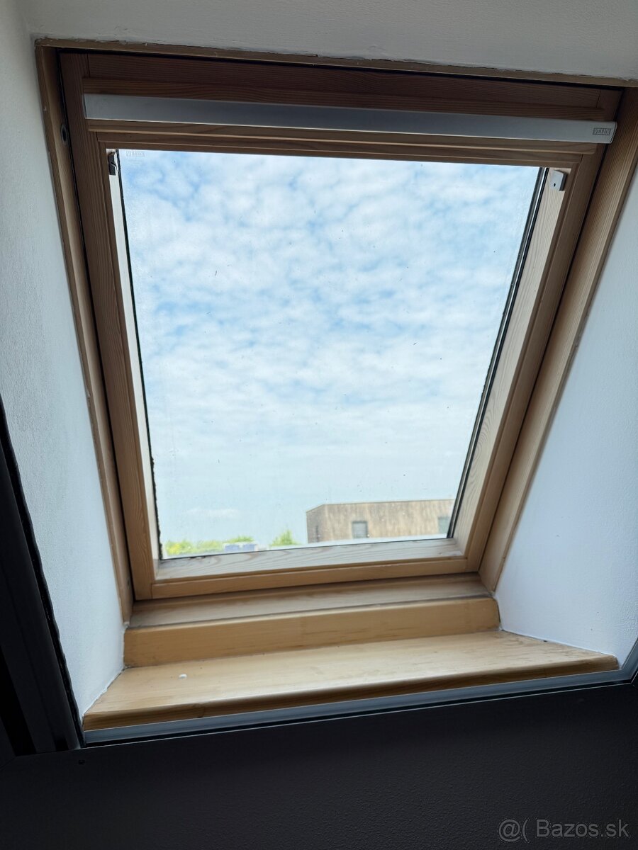 Používané okna VELUX GGL M04
