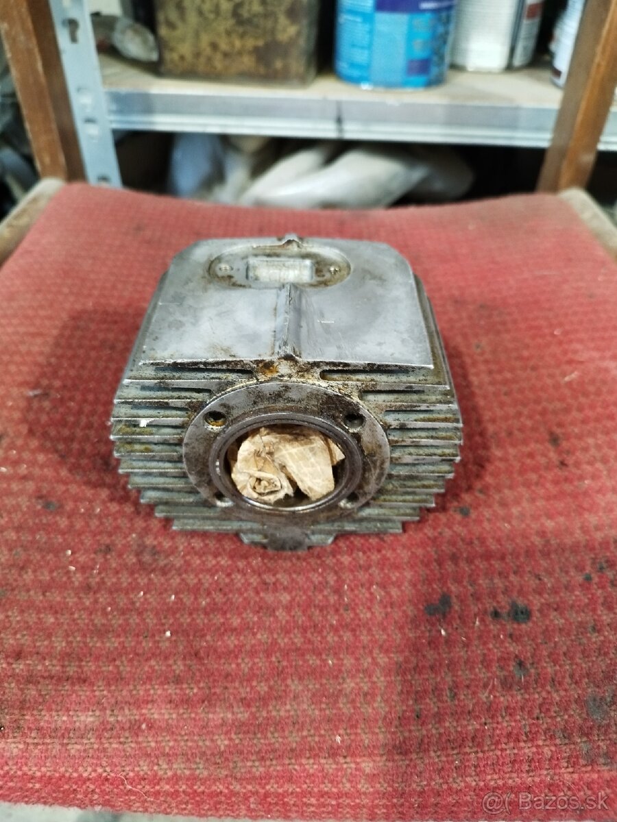Originálny nepoužitý valec 60 cm3 Jawa pionier ,mustang