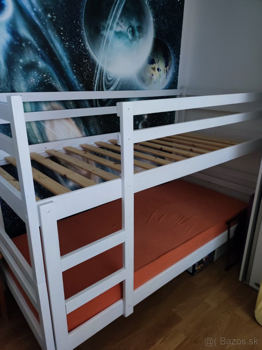 Poschodová posteľ