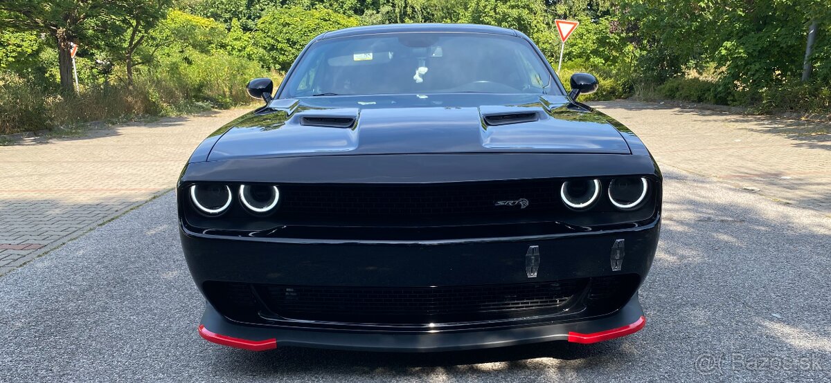 Dodge Challenger 5.7 Hemi V8 Super Track Pack