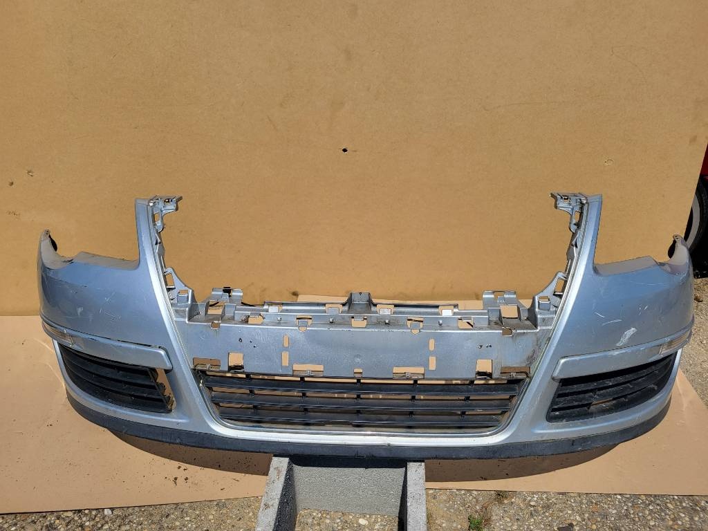 Volkswagen passat b6 naraznik predny