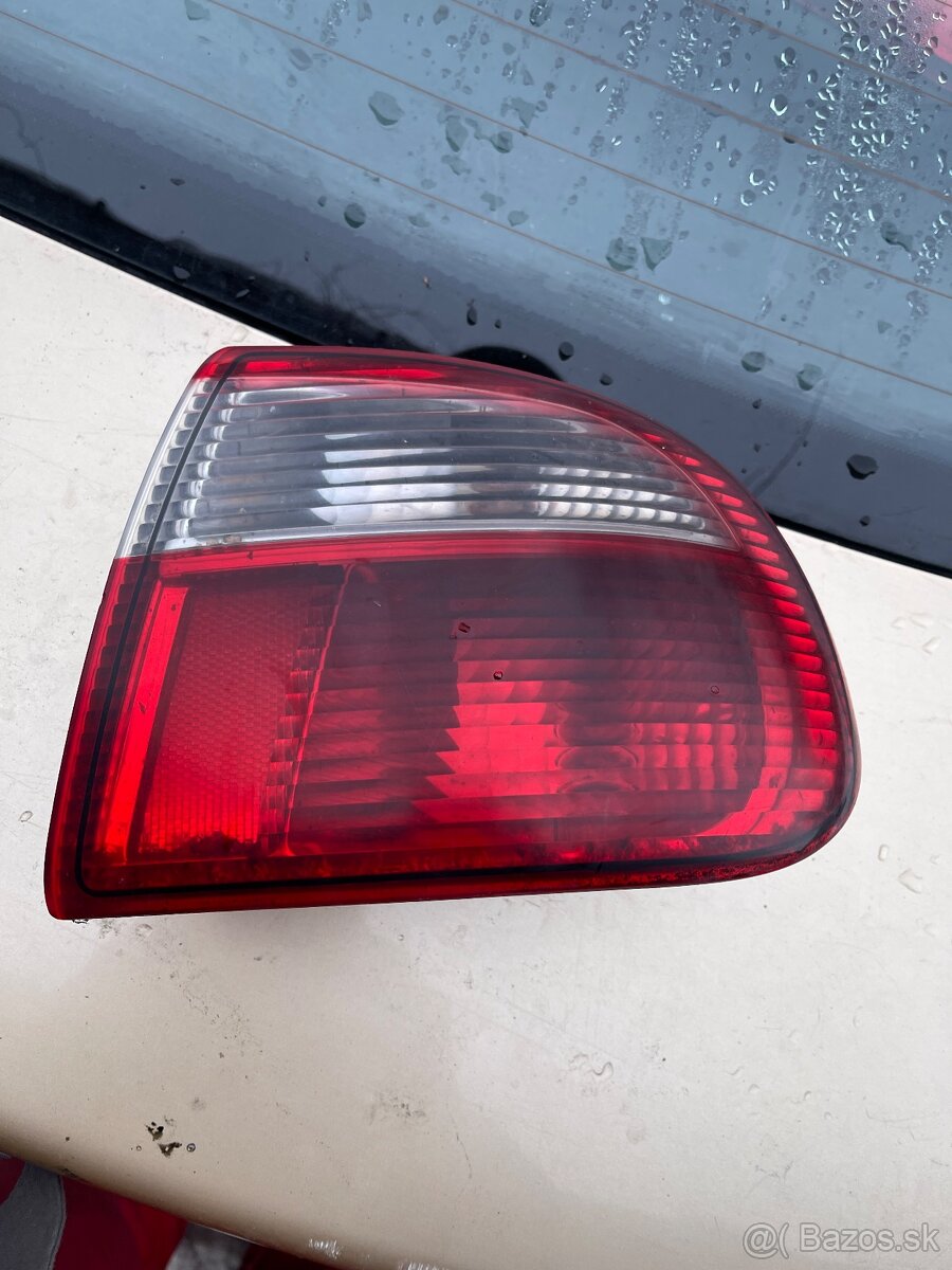 Zadne svetla Seat 1m Toledo