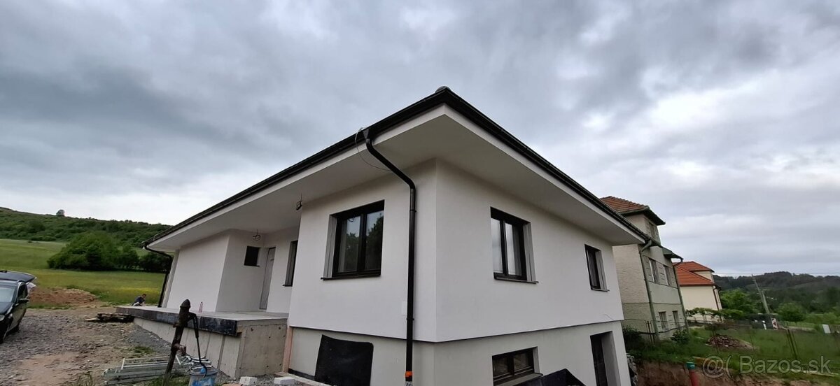 Stavebný robotník