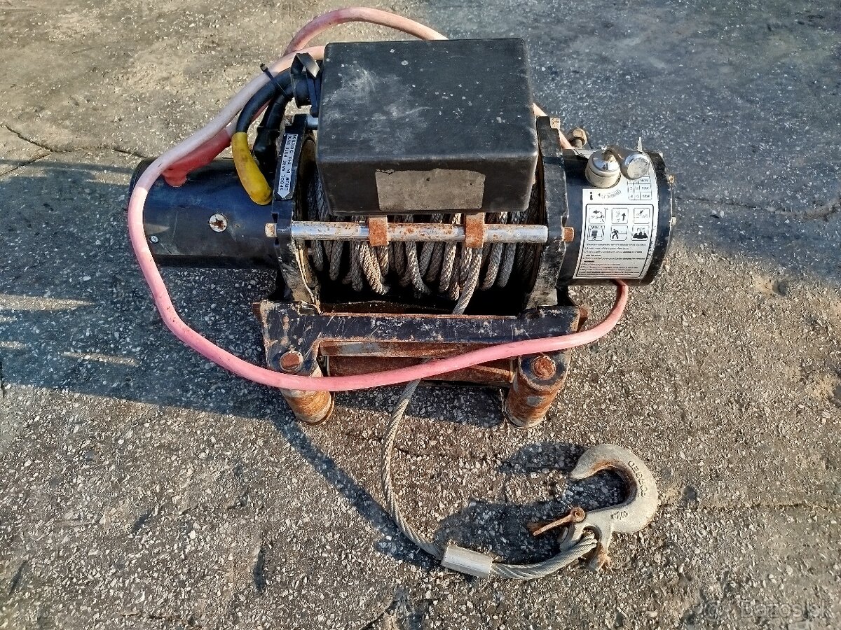 Predám elektrický naviják CBONE 12000lb aj z konzolou