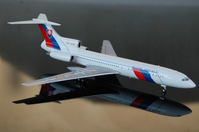 TUPOLEV TU-154M SLOVENSKÁ REPUBLIKA ( VLÁDNY ŠPECIÁL) OM-BYR