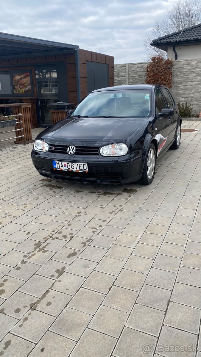 Volkswagen golf 2.8 V6 4x4 nová STK EK