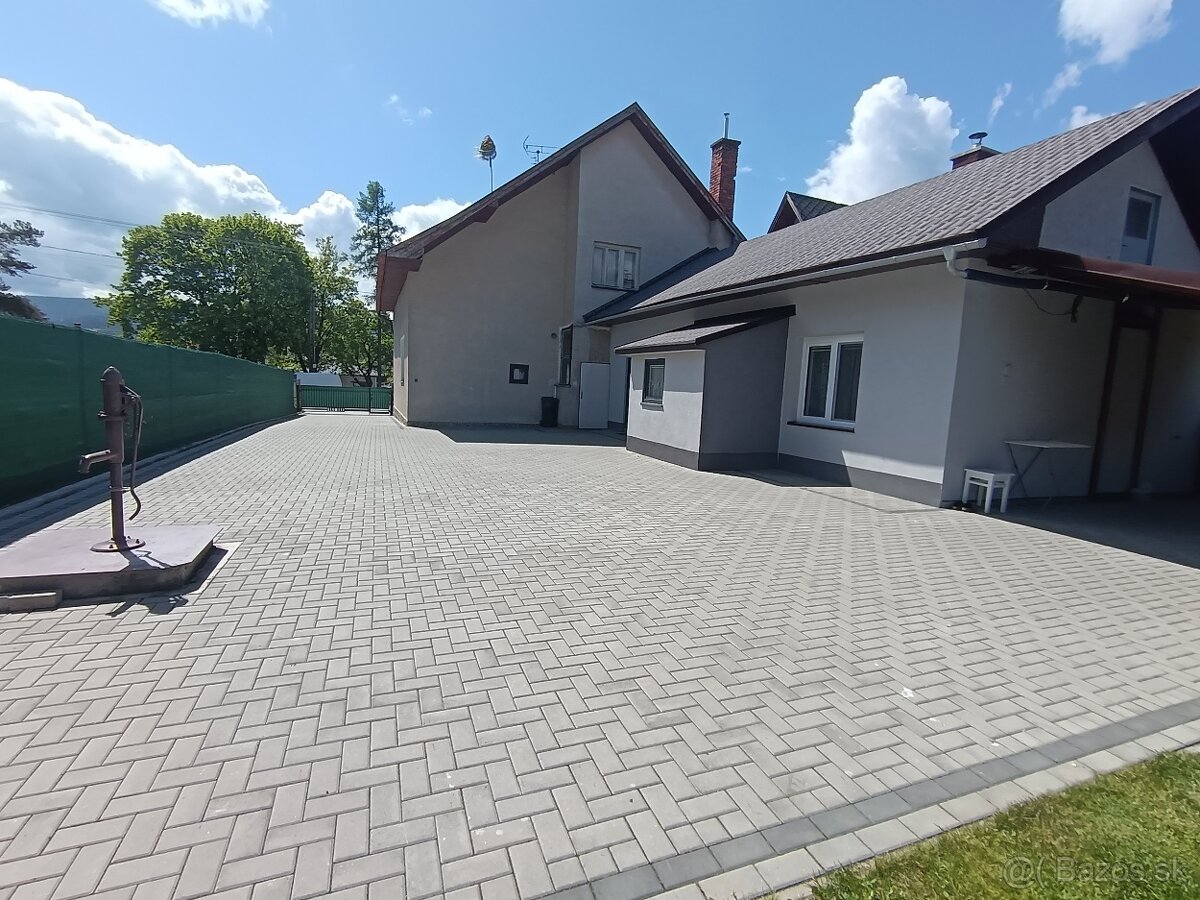 Rodinný dom v centre obce Liesek
