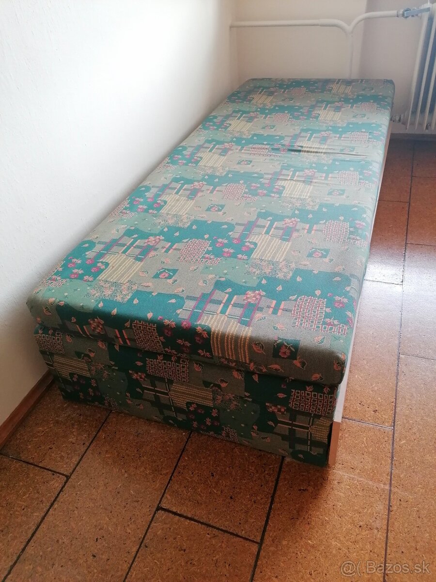 Predám rozkladaciu váľandu