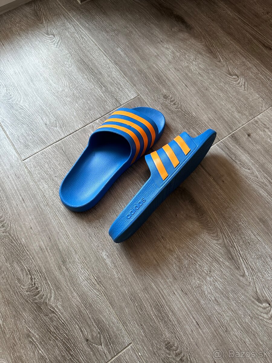 Predám pánske šľapky adidas nové