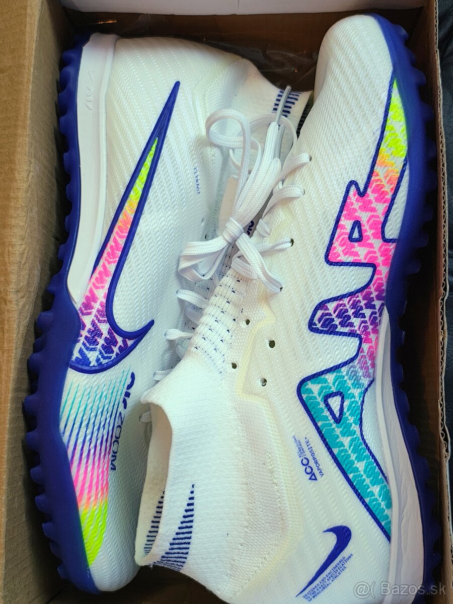 Turfy Nike Air Mercurial 44,5 EU