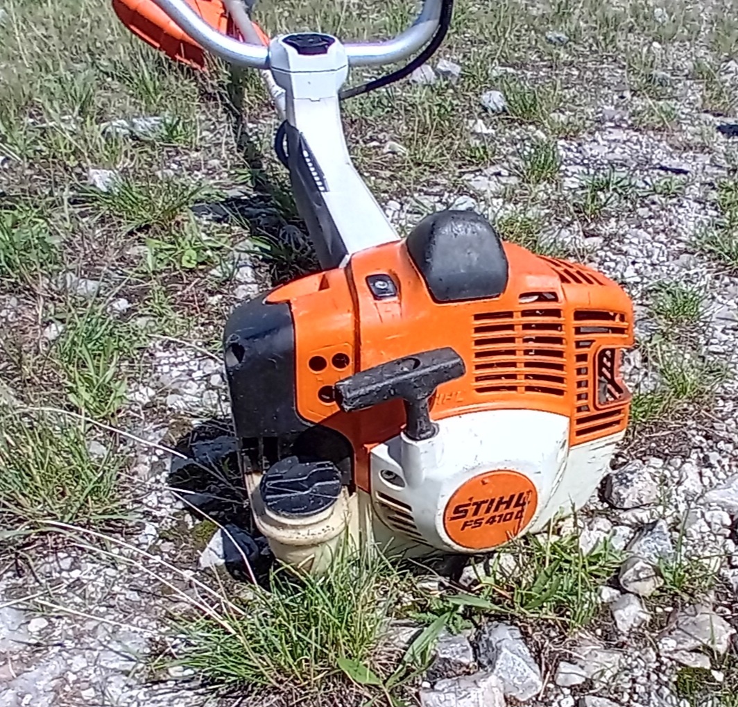Krovinorez Stihl fs 410