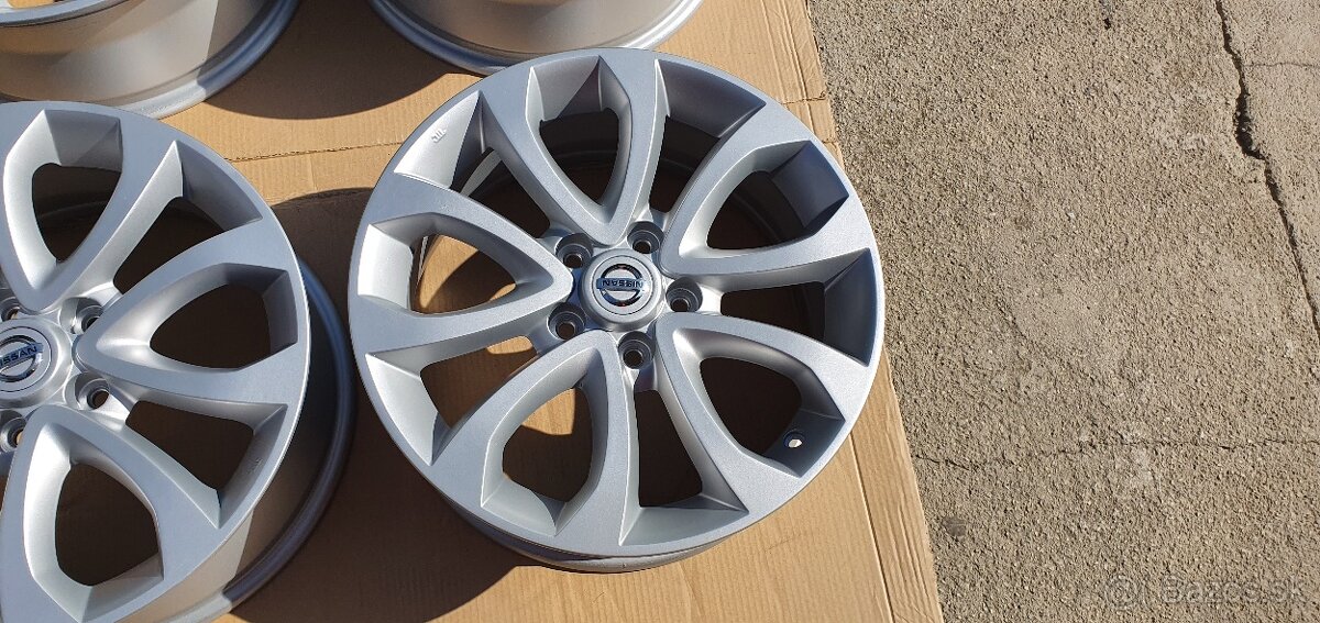 Nissan honda toyota 5x114,3 r17 suzuki renault