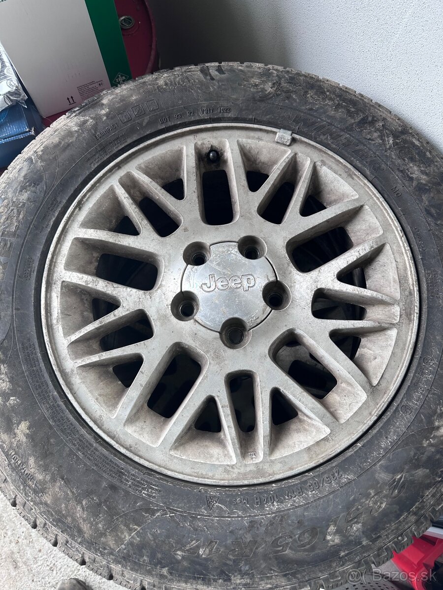 kolesá Jeep
