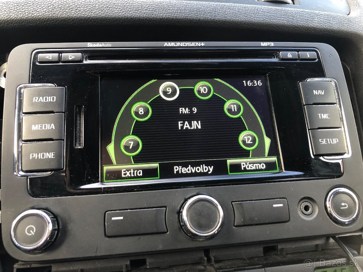 RÁDIO ŠKODA OCTAVIA 2 AMUNDSEN +