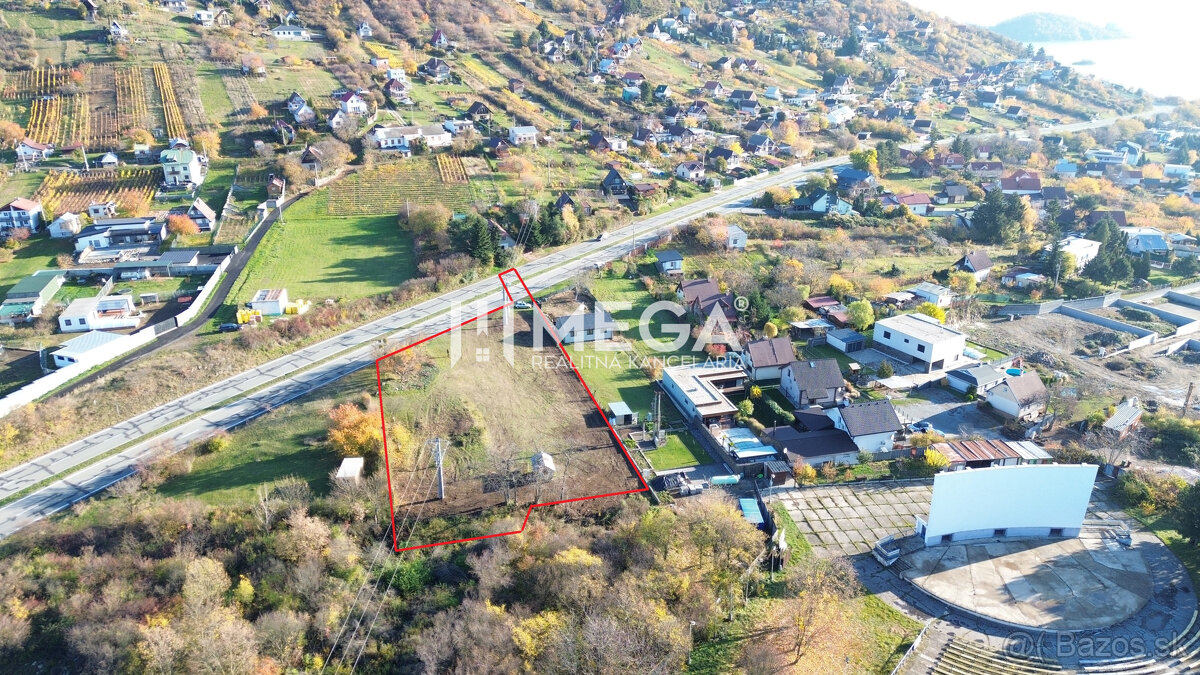 EXKLUZÍVNE NA PREDAJ INVESTIČNÝ POZEMOK NA ZEMPLÍNSKEJ ŠÍRAV