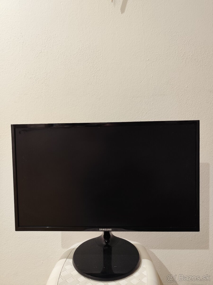 24" Full HD  Samsung monitor