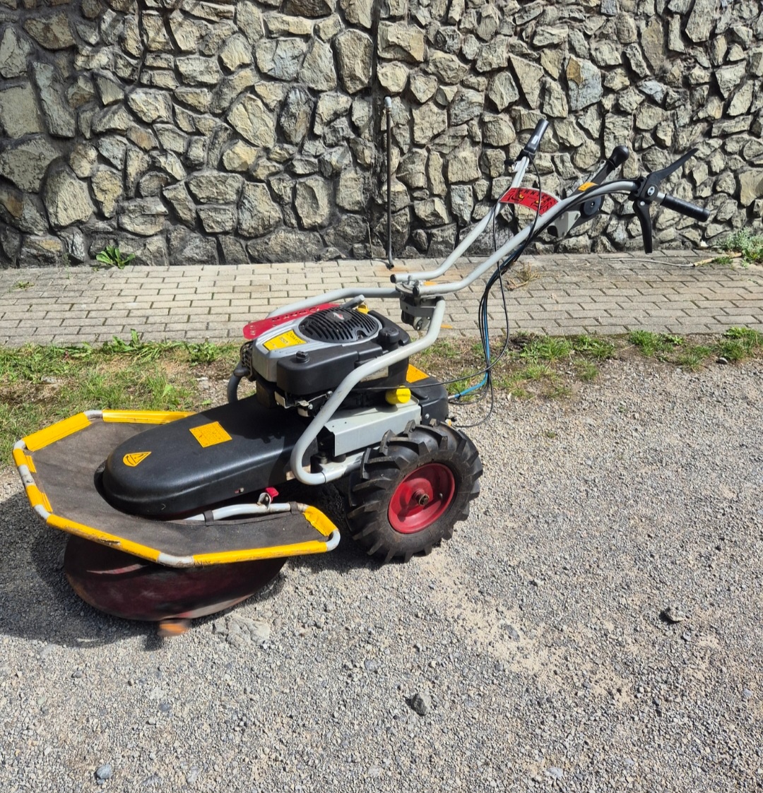 DAKR FD2H, kosa, hrabačka