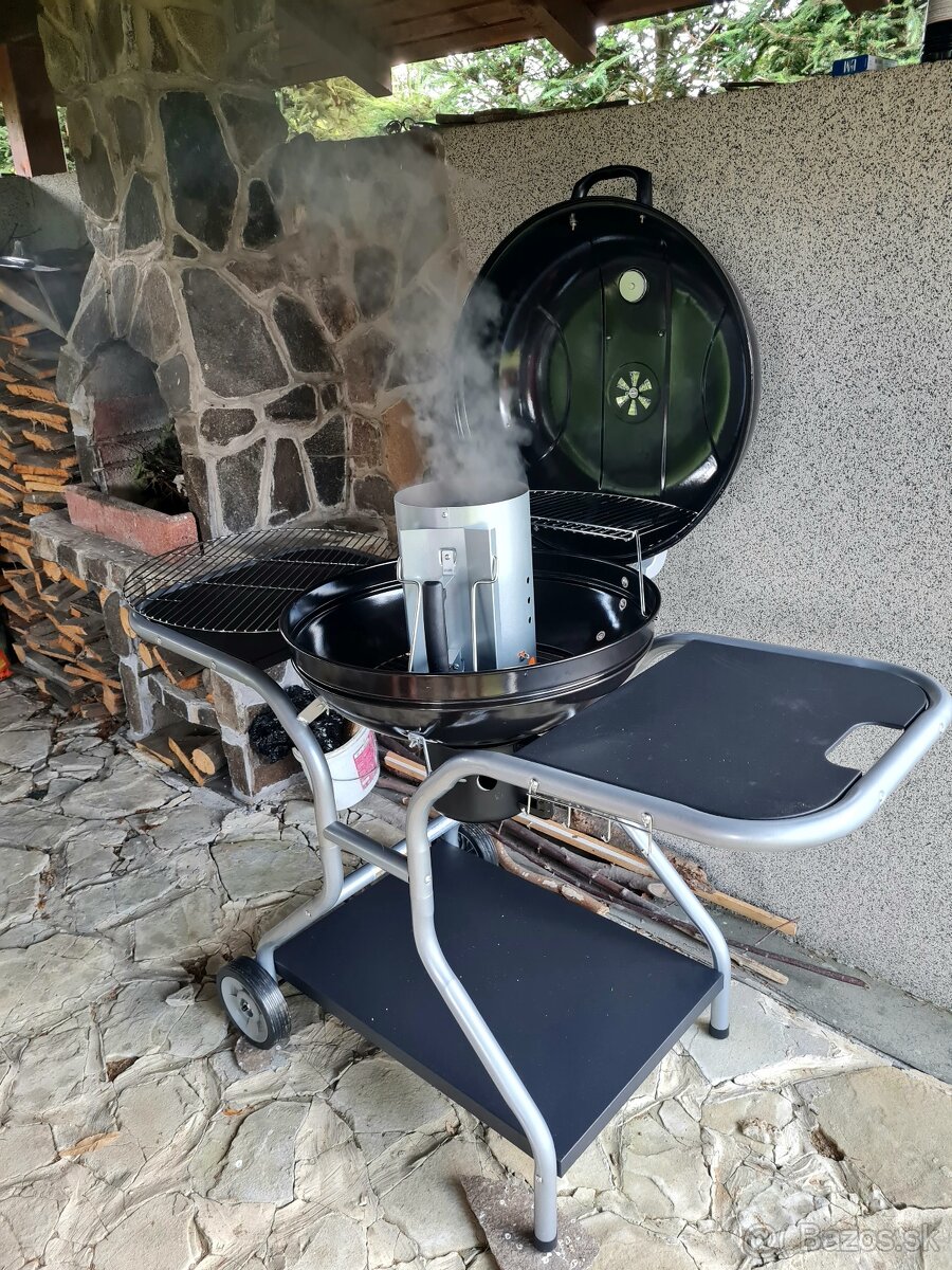 Predám zahradny gril na brikety