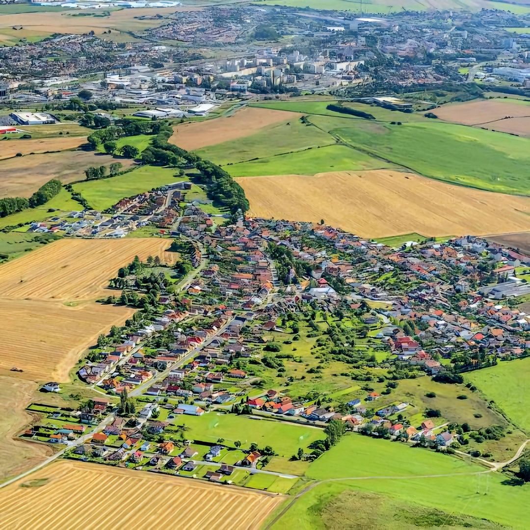 Pozemky Sp. Teplica, 5 928 m²
