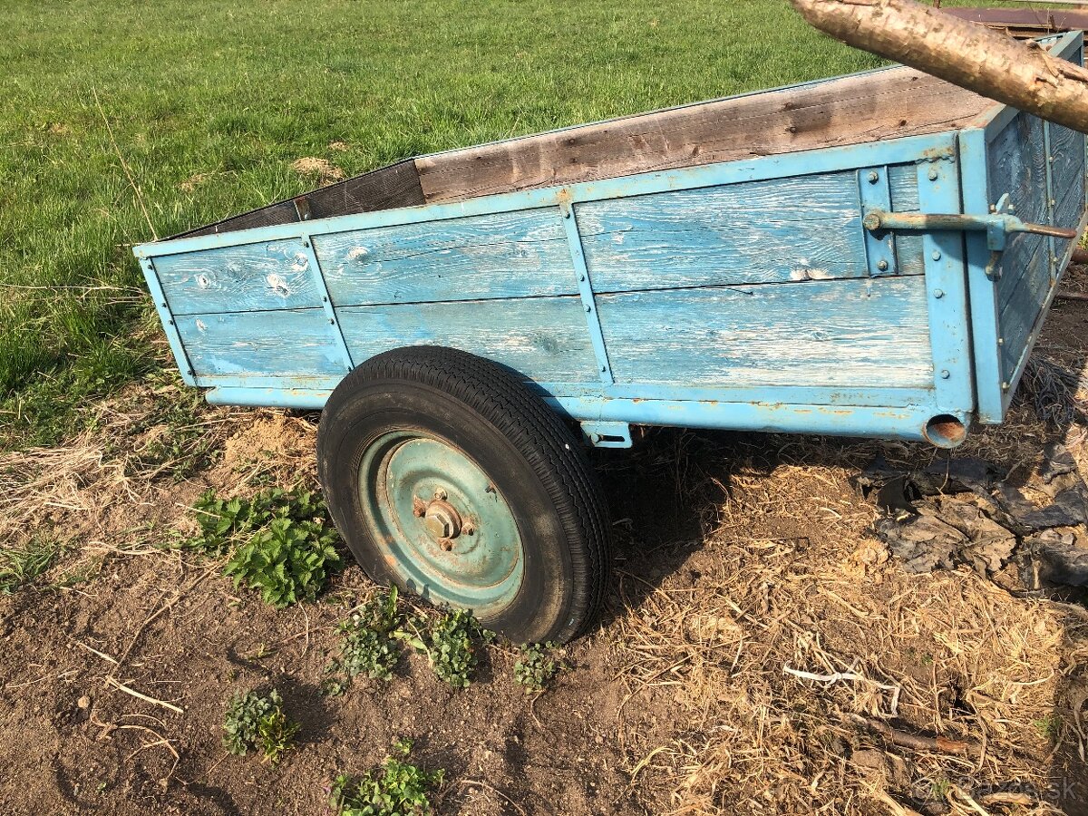 Vlečka za malotraktor