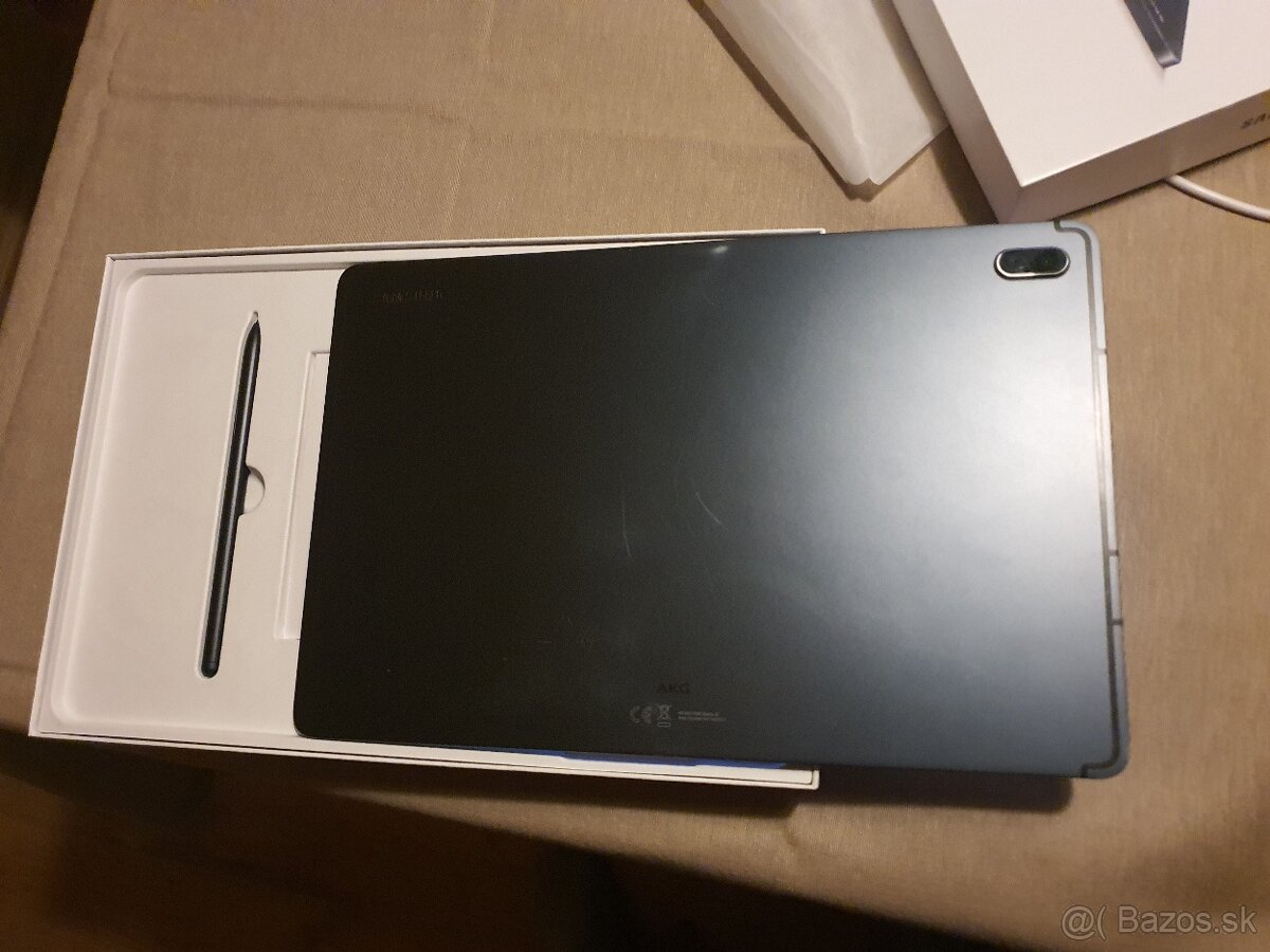 Predám tablet Samsung S7 FE