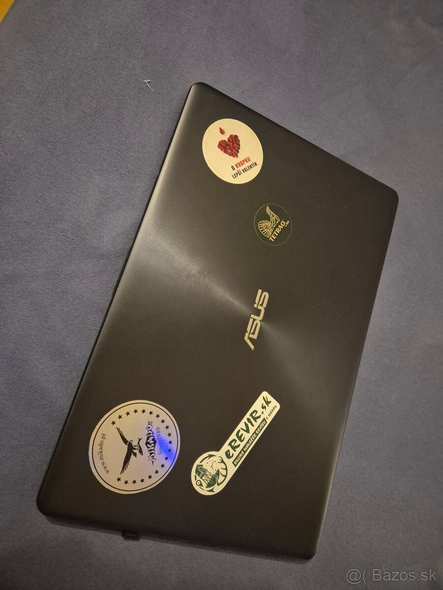 Asus X542UQ DM137T, šedý