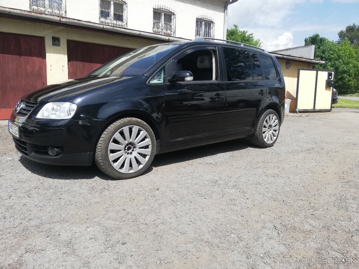 Vw touran 2.0 tdi dsg BKD r. 2005